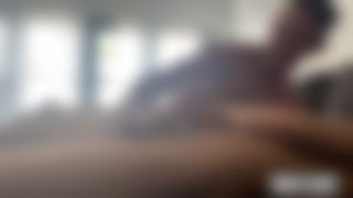 Making Jesse Squirt His Nut